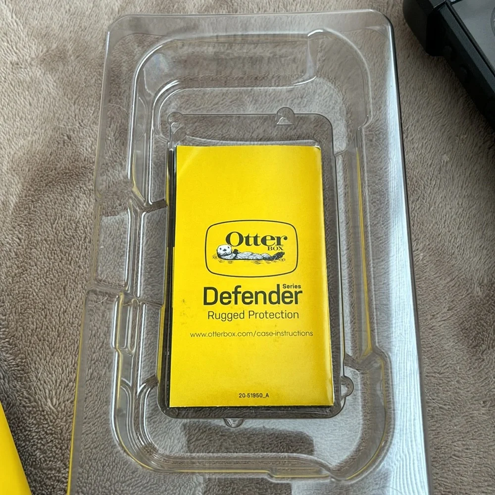 Otterbox Defender iPhone Case - Picture 6 of 6